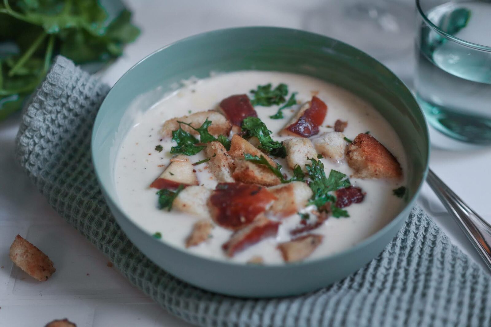 Badische Weinsuppe mit Kracherle: Gute Laune mit viel Krach