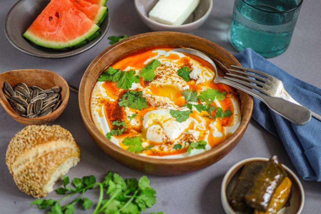 Türkische Eier - Cilbir