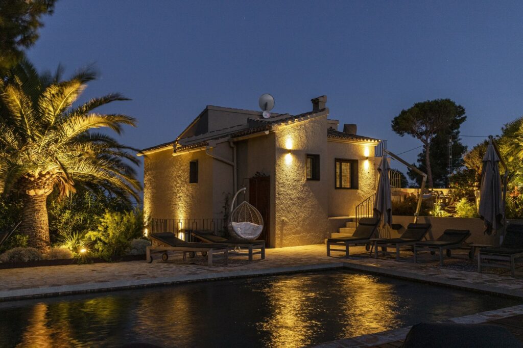 Ferienhaus Costa Blanca - Character Living - Hidden Villa