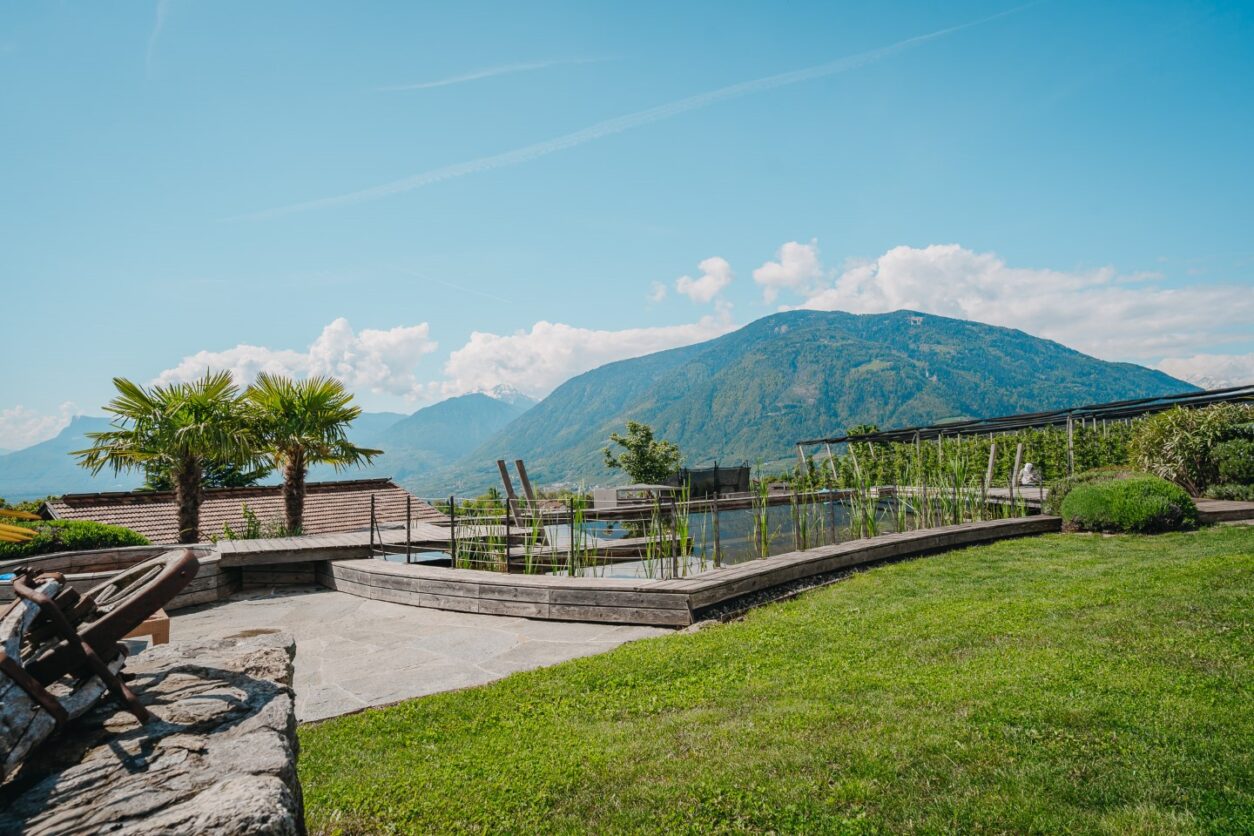 Ferienwohnungen Meran - Der Pataunerhof in Dorf Tirol