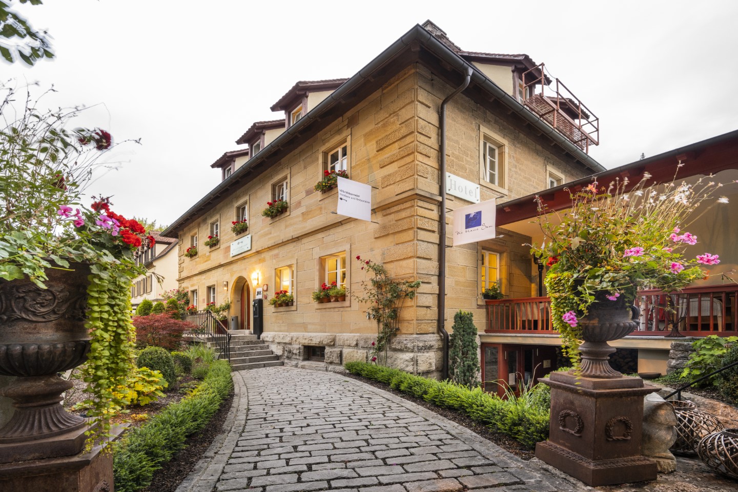 Nur der gute Geschmack zählt: Boutiquehotel und Gourmetrestaurant Villa Mittermeier vor den Toren von Rothenburg ob der Tauber