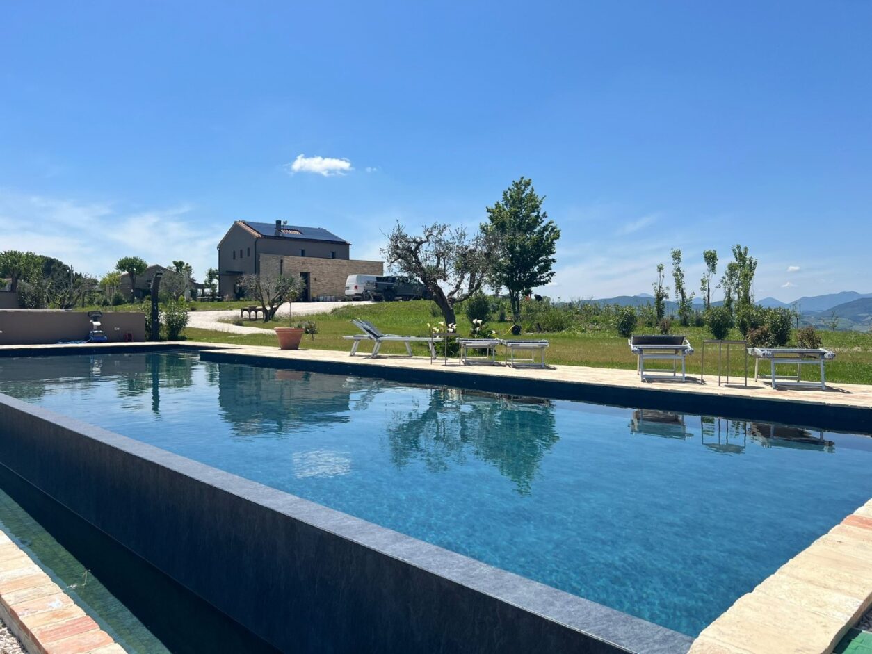 La Collina dei Gelsi - Ferienwohnungen in den Marken