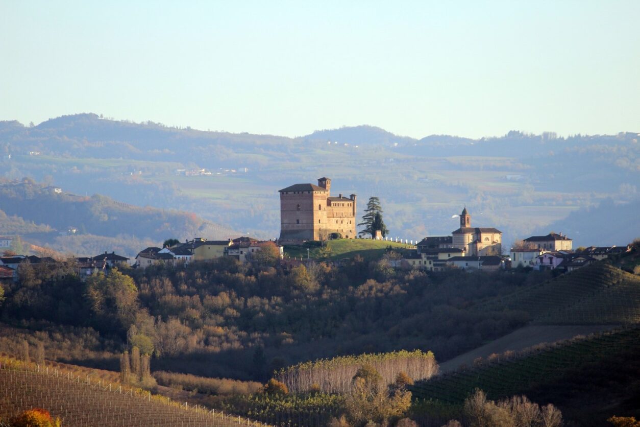 Romantische Rundreise durch Italien - Barolo