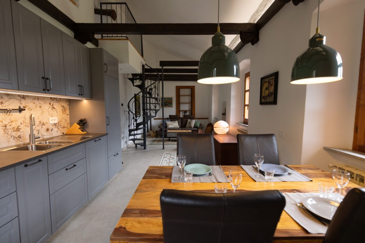 Ferienwohnungen bei Chiavenna - Campanile Nero