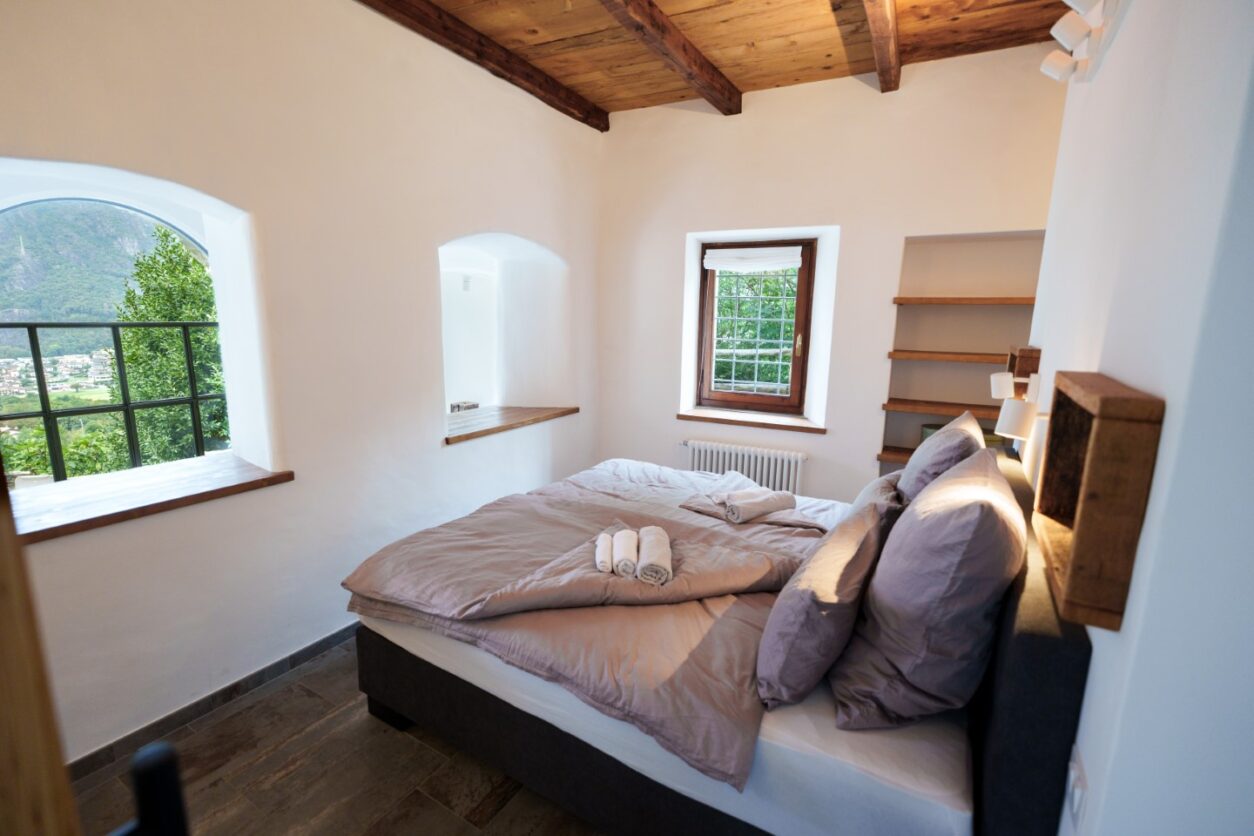 Ferienwohnungen bei Chiavenna - Campanile Nero