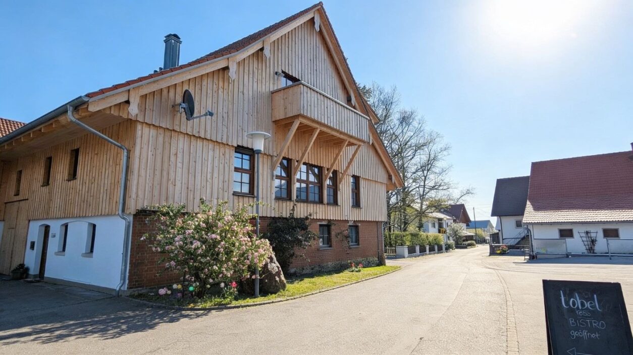 Ferienwohnungen auf dem Hofgut im Allgäu - tobel1853