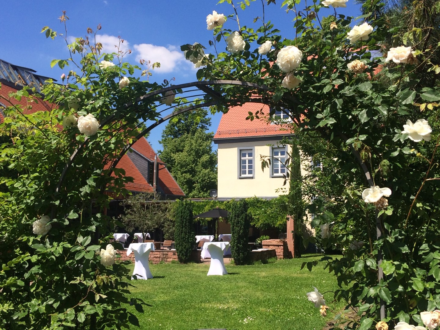 Grenzhof - Rosengarten für Hochzeiten