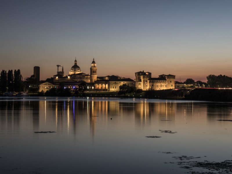 Mantua Sehenswürdigkeiten: ein Stadtspaziergang durch die Renaissance-Stadt